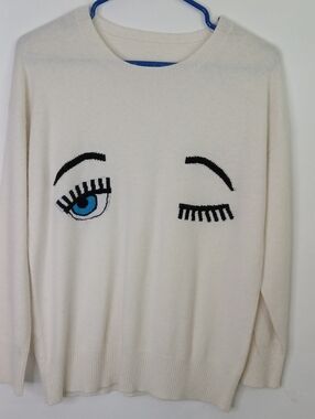 Source Unknown Cream Sweater with Blue Eye Graphic